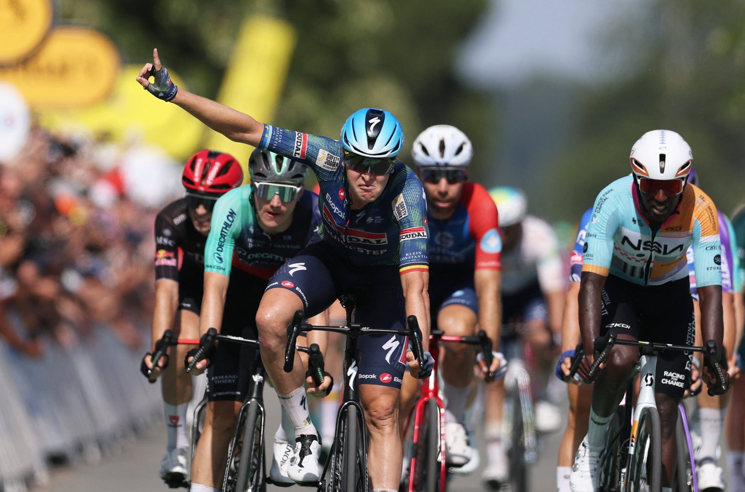 Merlier, impresionante, repite victoria al sprint en el Tour de Francia