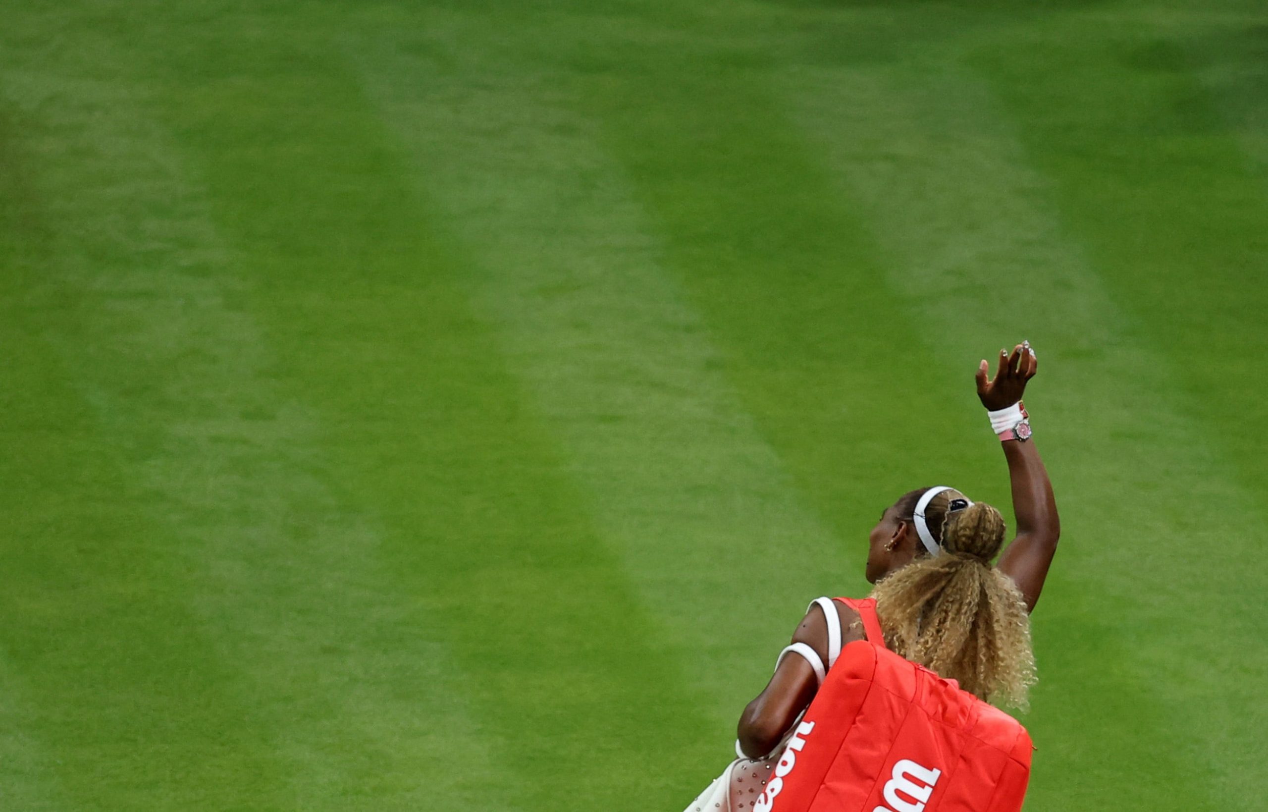 Entre suspense y misterios, Wimbledon se queda a medias: Serena Williams renuncia al dobles