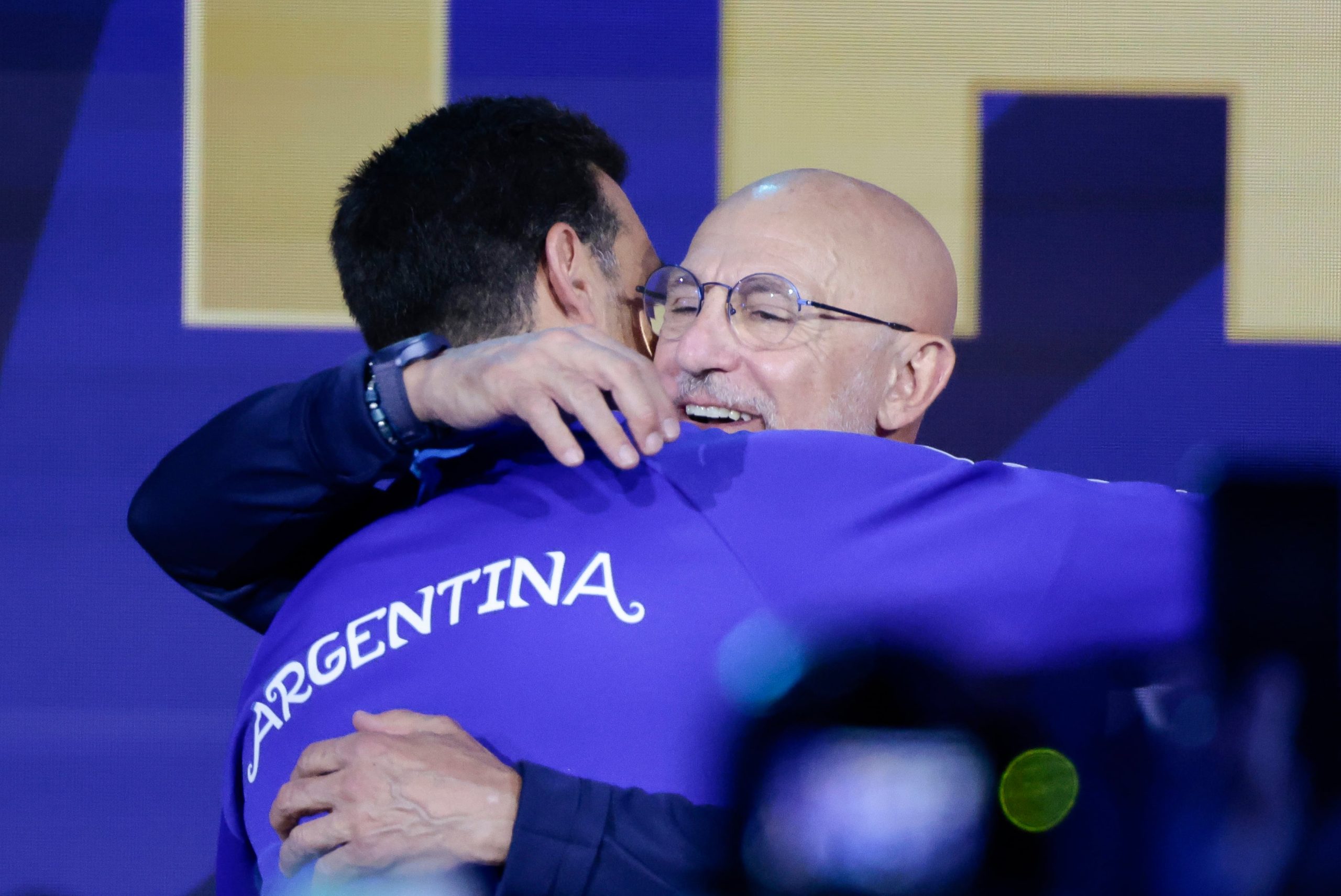 El maestro reta al alumno campeón: regreso a los días en los que De la Fuente dio clase en el curso de entrenadores a Scaloni