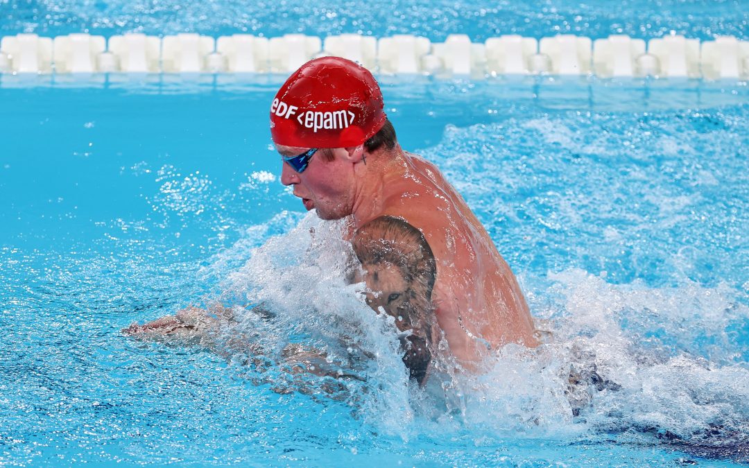 Adam Ramsay-Peaty se humaniza y se disuelve en la piscina
