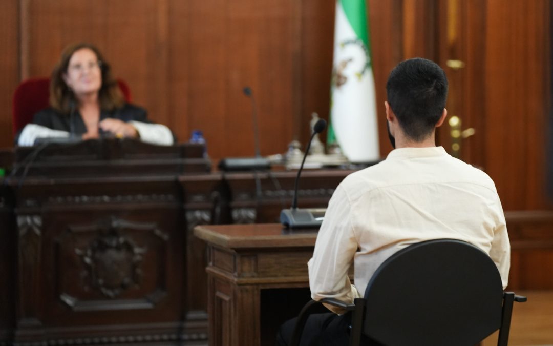 El novio de Ana Buza niega que la matara atropellándola con el coche y asegura que trató de agarrarla cuando ella se tiró